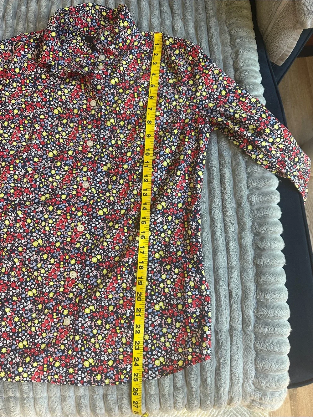 J. Crew tiny floral print 190% cotton collared button down top - Picture 7 of 8
